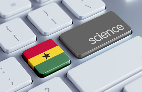 Computertastatur mit Taste „Wissenschaft" und und Flagge Ghanas - © Adobe Stock / xtock 